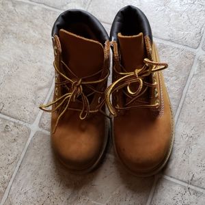 Boy's Timberland boots